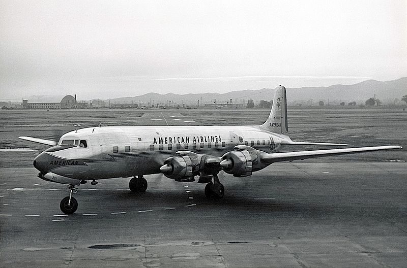 File:Douglas DC-7B, American Airlines JP7402480.jpg